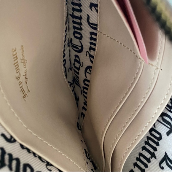 Juicy Couture Wristlet - Picture 6 of 9